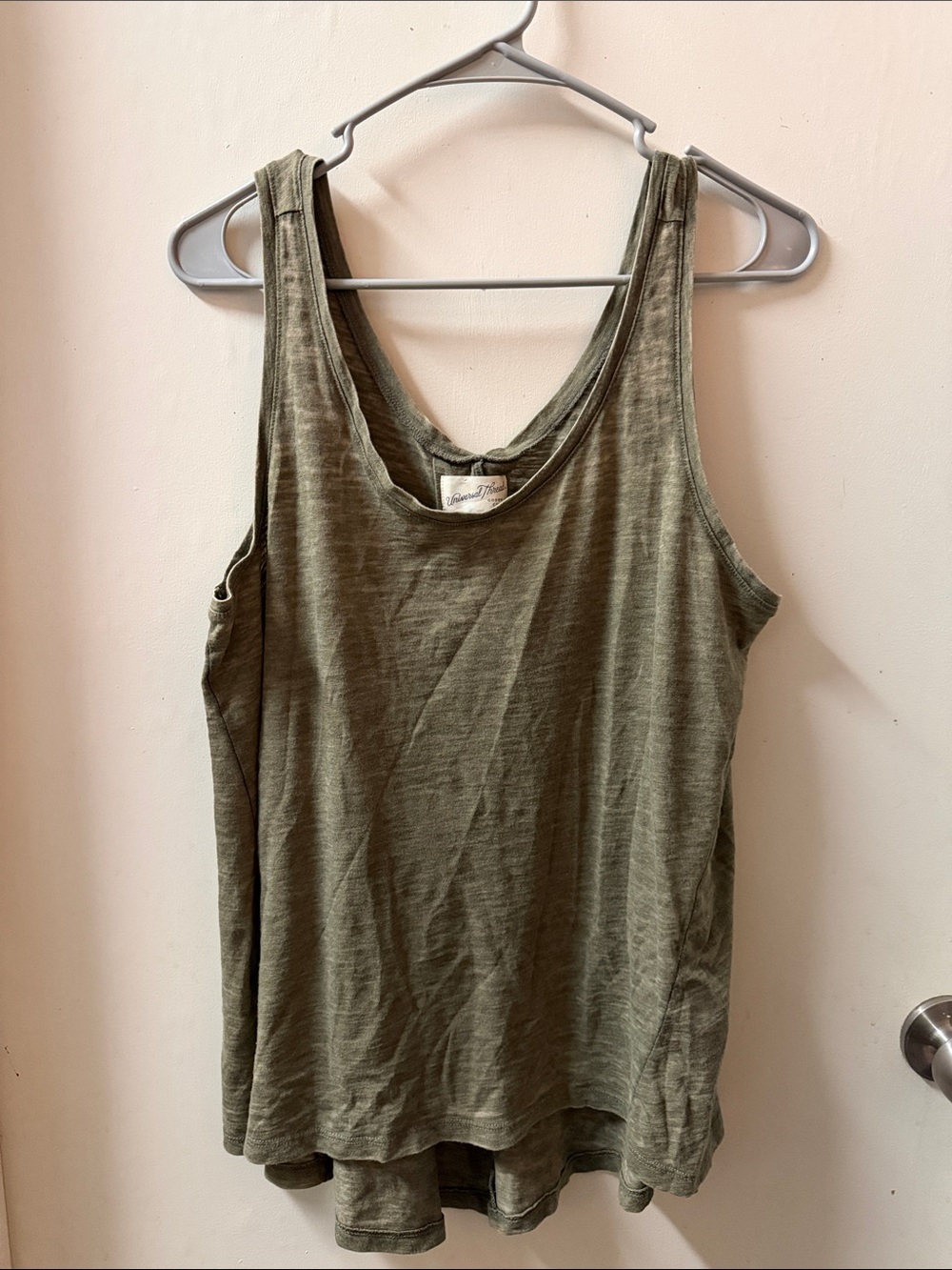 Universal Thread Olive Green Scoop Neck Tank